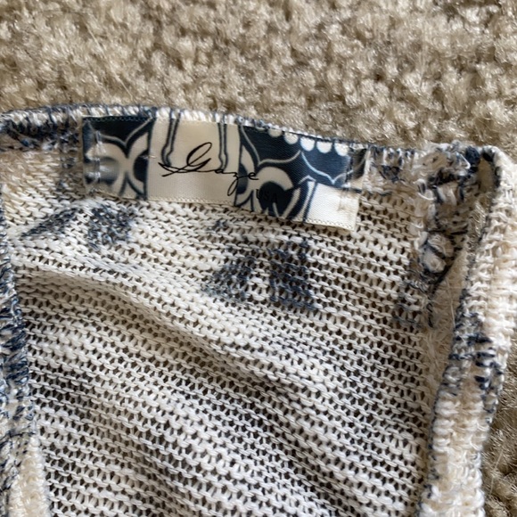 Assorted Tank Top Bundle - Picture 5 of 11